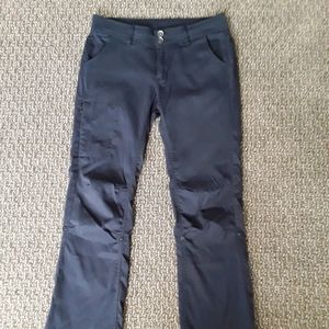 Black Prana Halle Pants—Size 6 Short